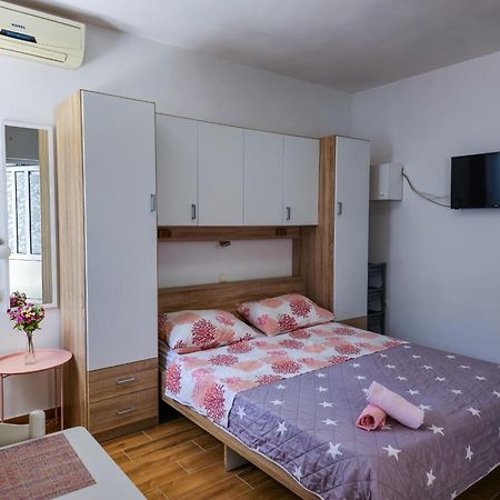 Apartments Neda Omiš Eksteriør bilde