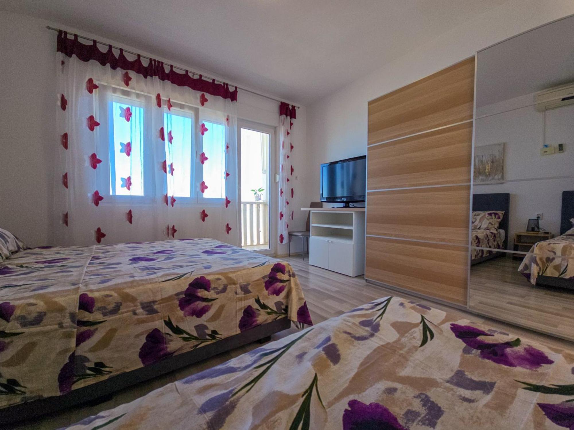 Apartments Neda Omiš Eksteriør bilde